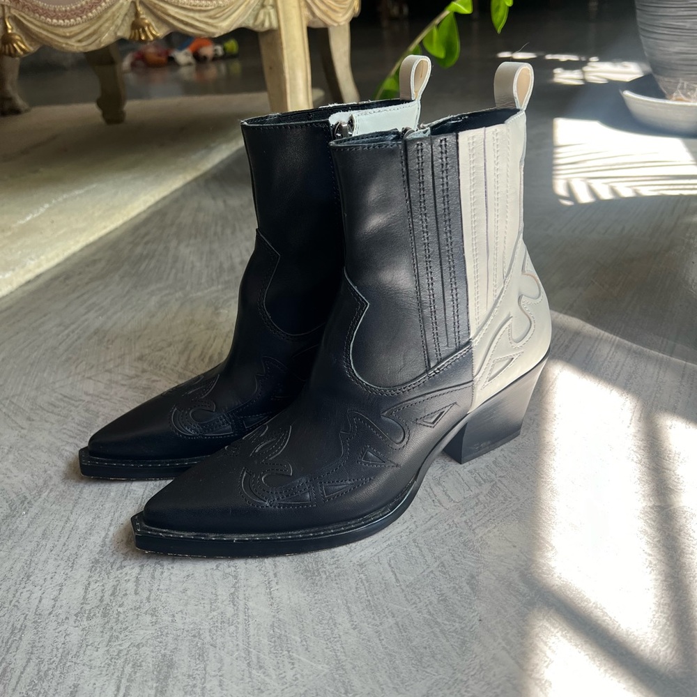 Western Booties - image 4